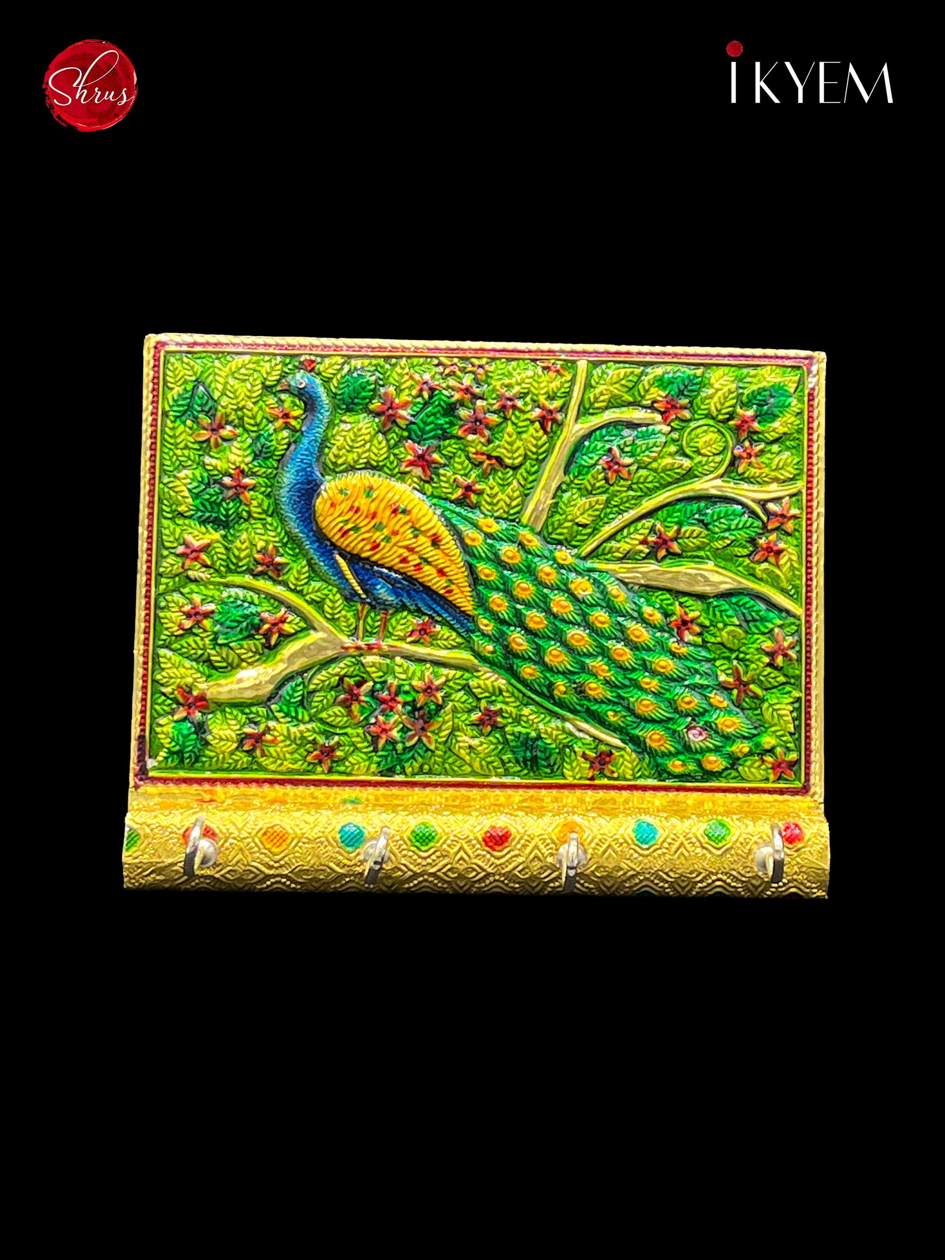 3H03014 - Peacock Key Holder - Shop on ShrusEternity.com