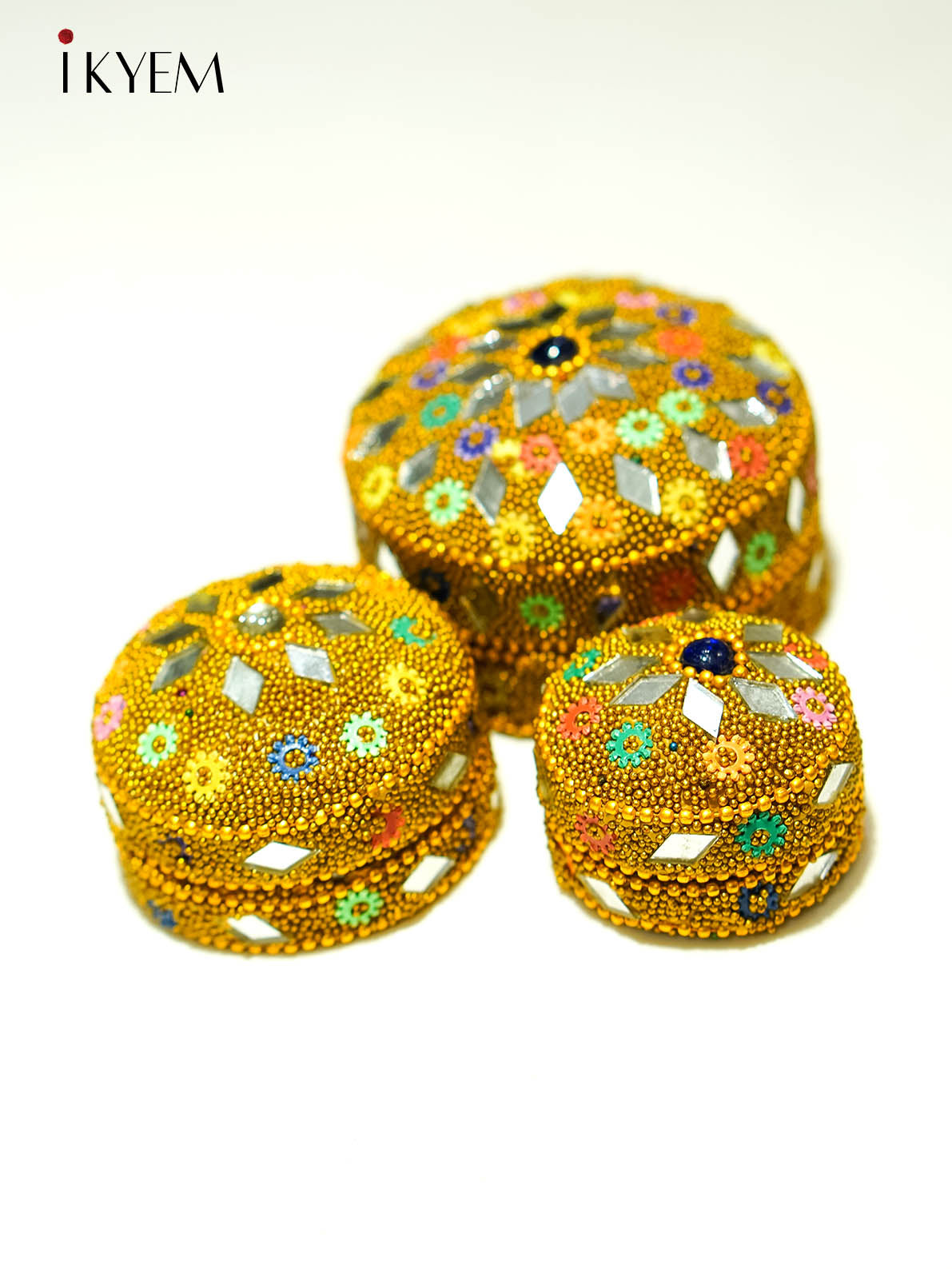 Storage 3 box set with golden beads, mirror