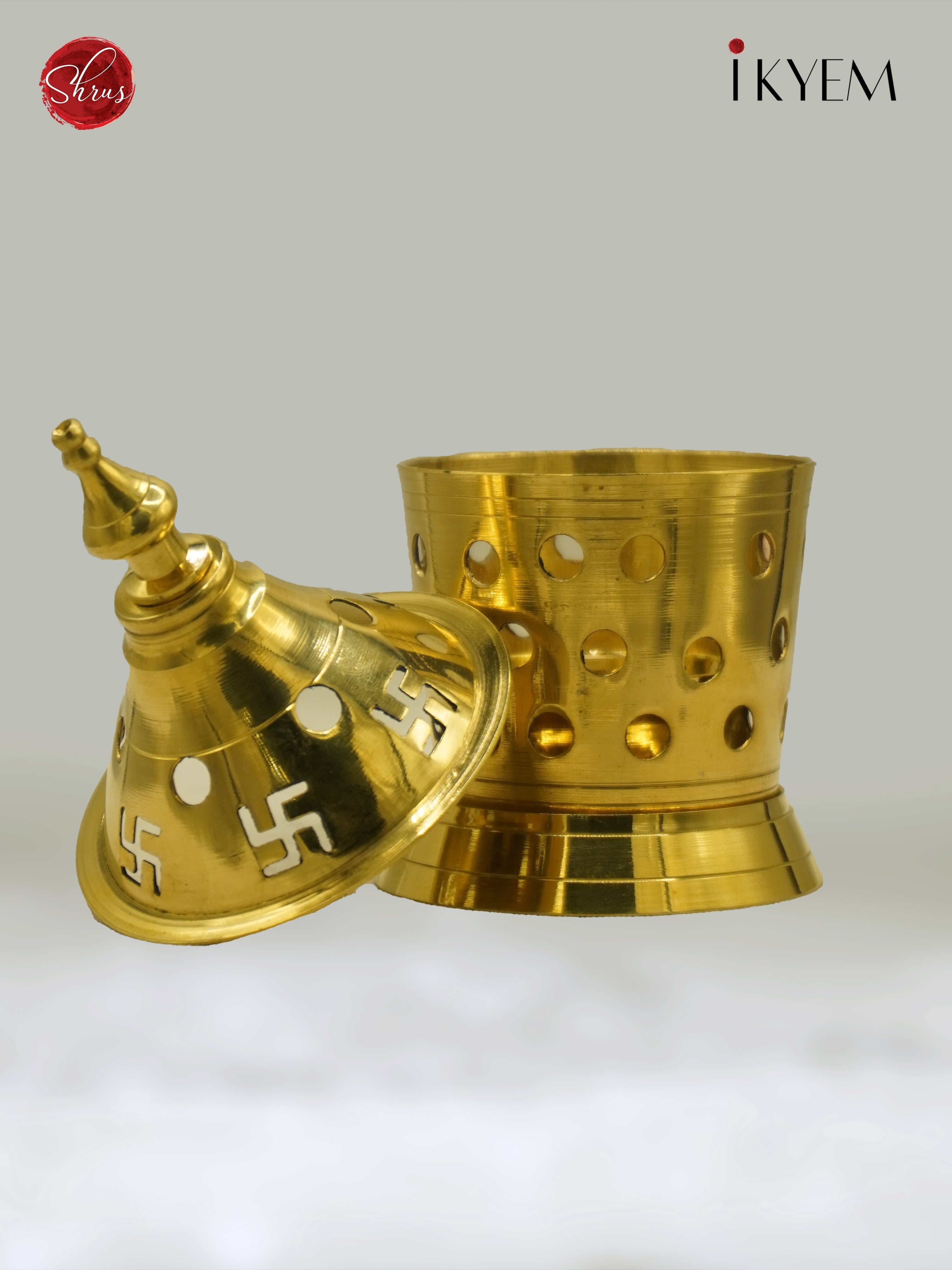 3H01121  - Brass Lamp - Shop on ShrusEternity.com