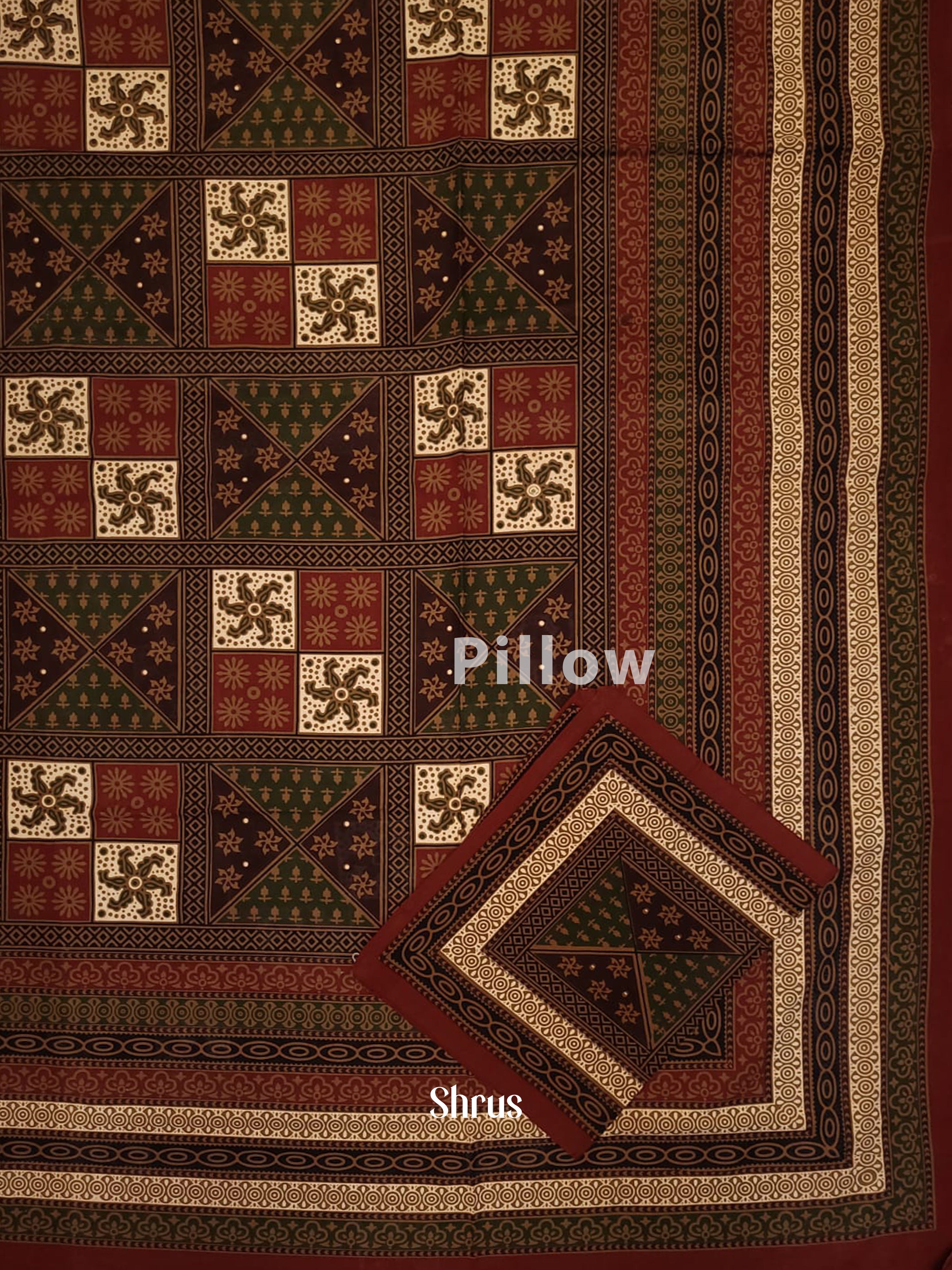 Maroon & Cream - Bed Spreads