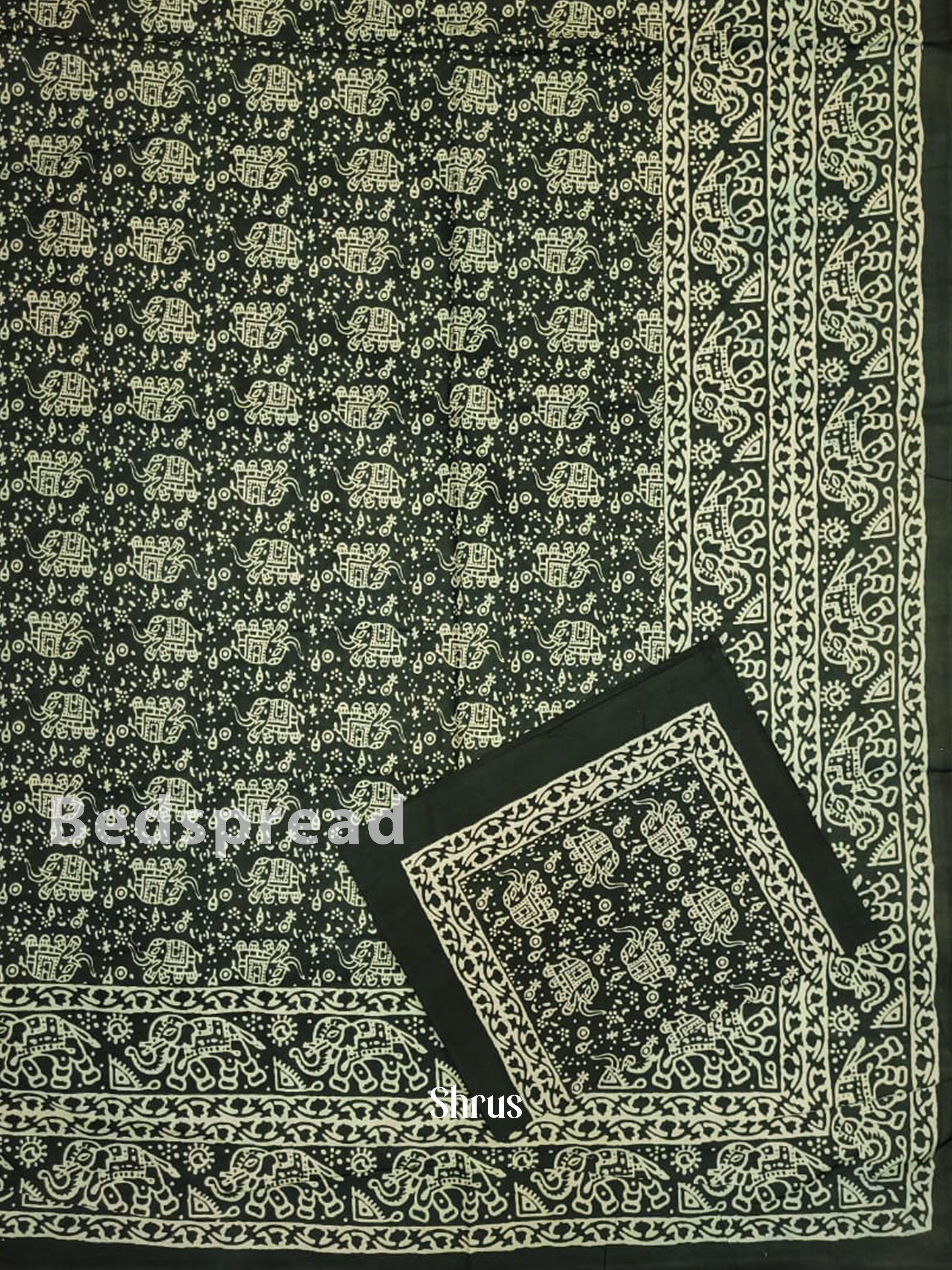 Green & Cream - Bed Spreads