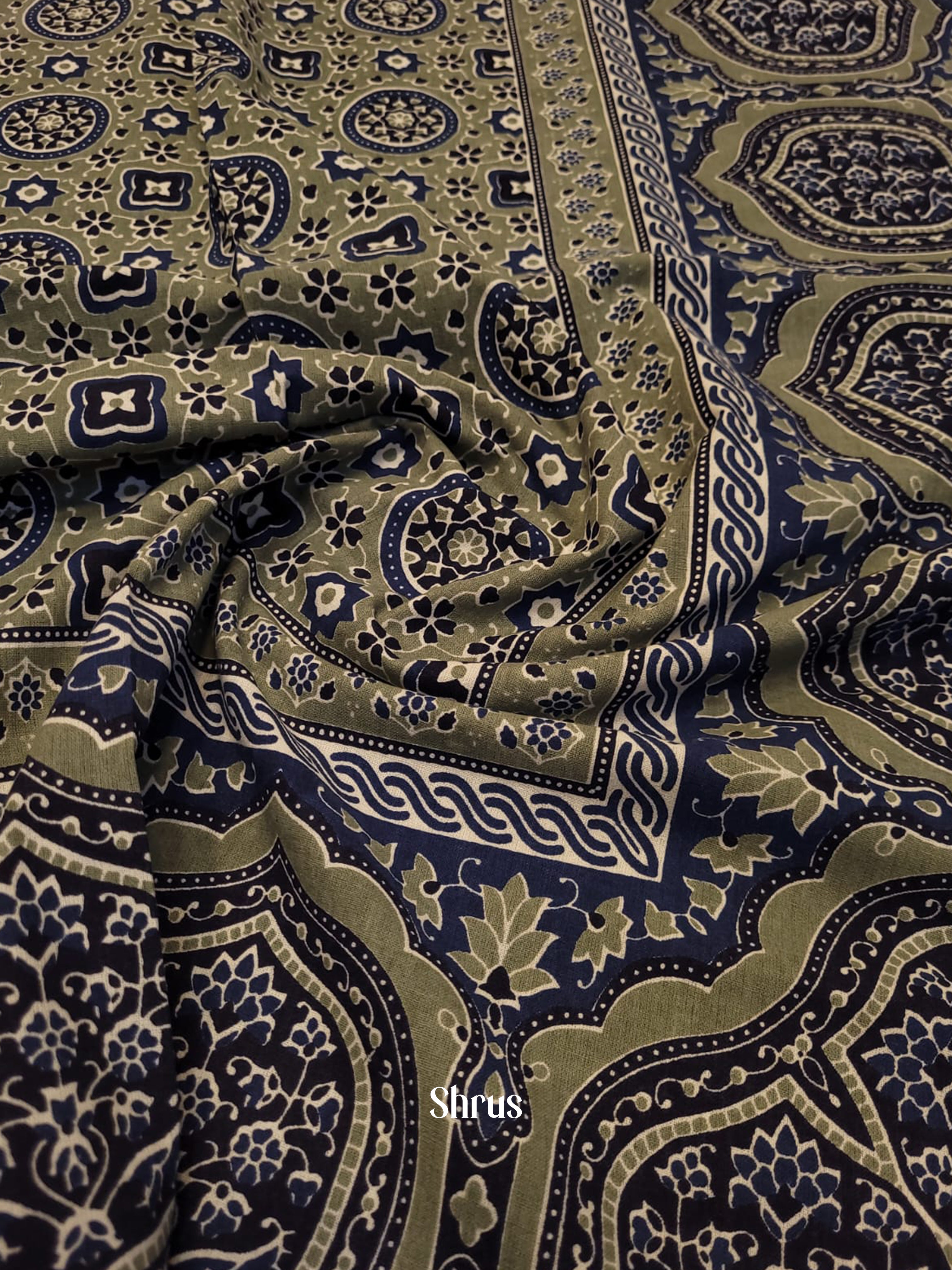 Blue & Elachi Green - Bed Spreads