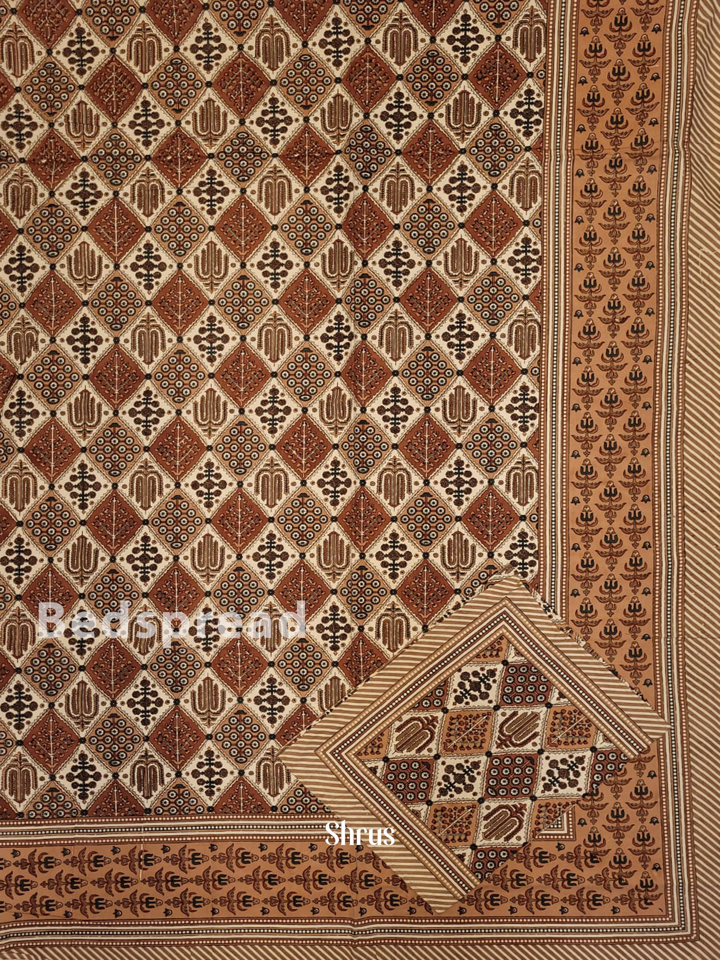 Brown & Cream - Bed Spreads