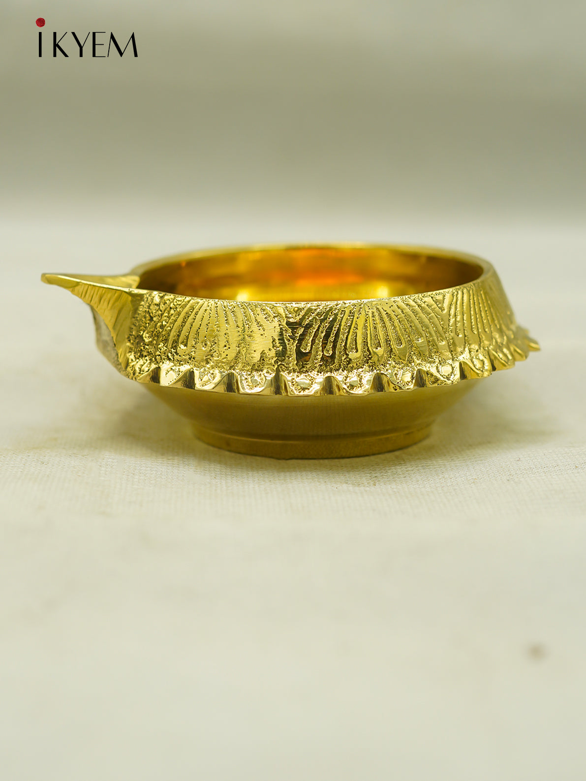 Brass Diya - Big - 4FJ14003