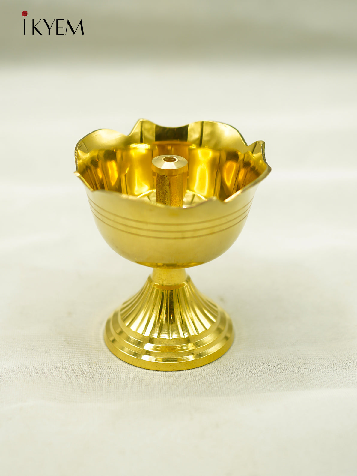 Brass Flower Diya - 4FJ14013