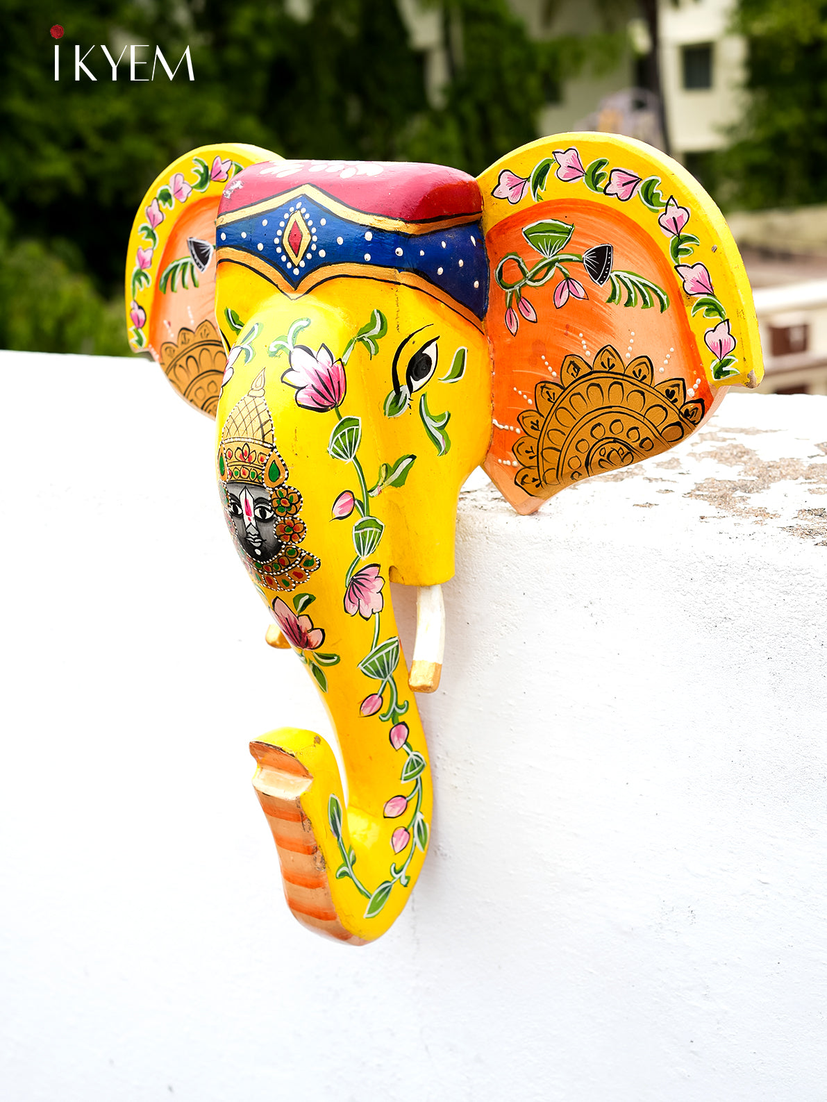 Hand Painted Elephant Mask/Head (14/13 inches)