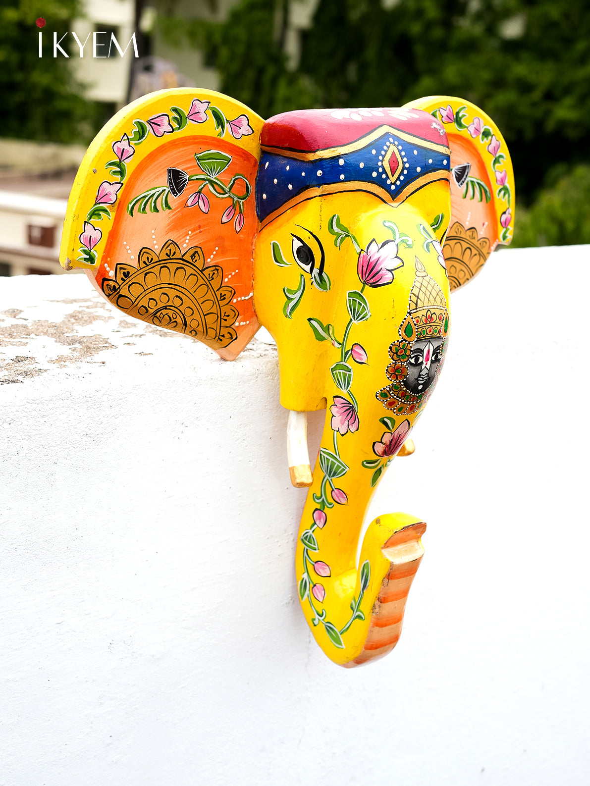 Hand Painted Elephant Mask/Head (14/13 inches)