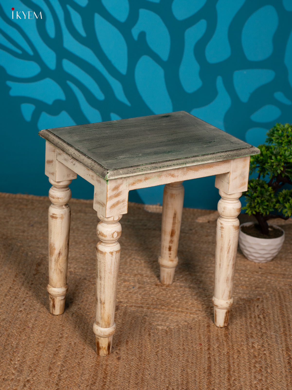 Wooden Mango Table - 4IJ26173