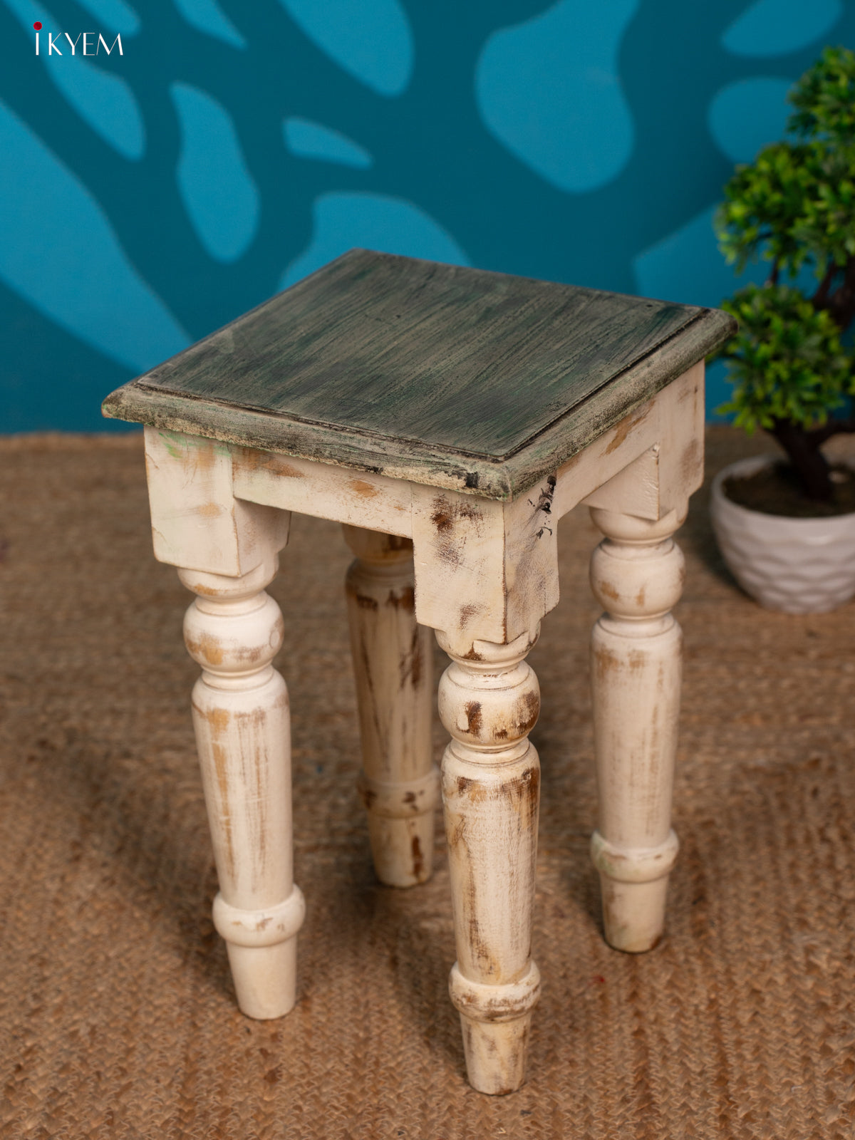 Wooden Mango Table - 4IJ26174