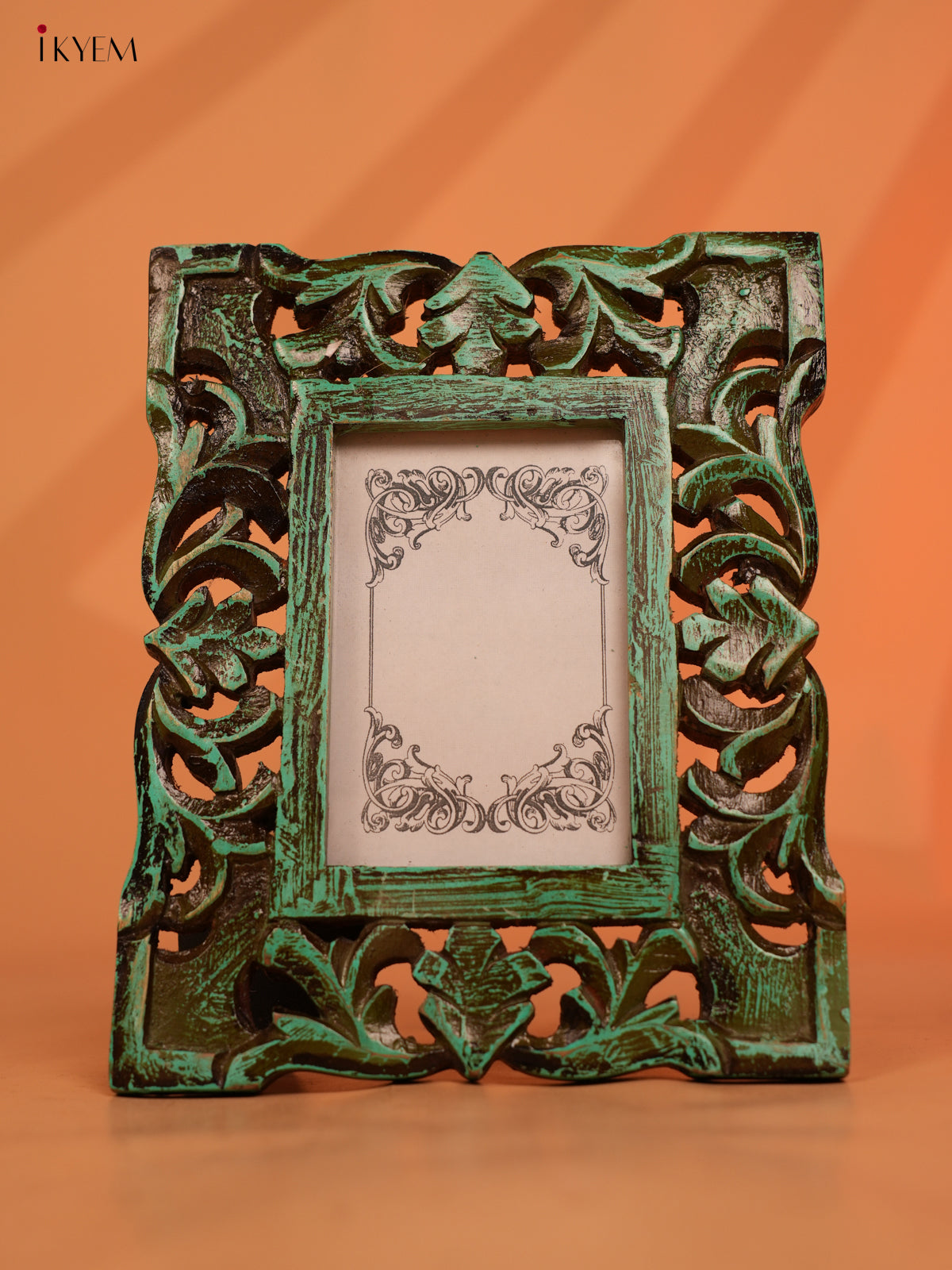 Wooden Carved Photoframe - 4IJ30006