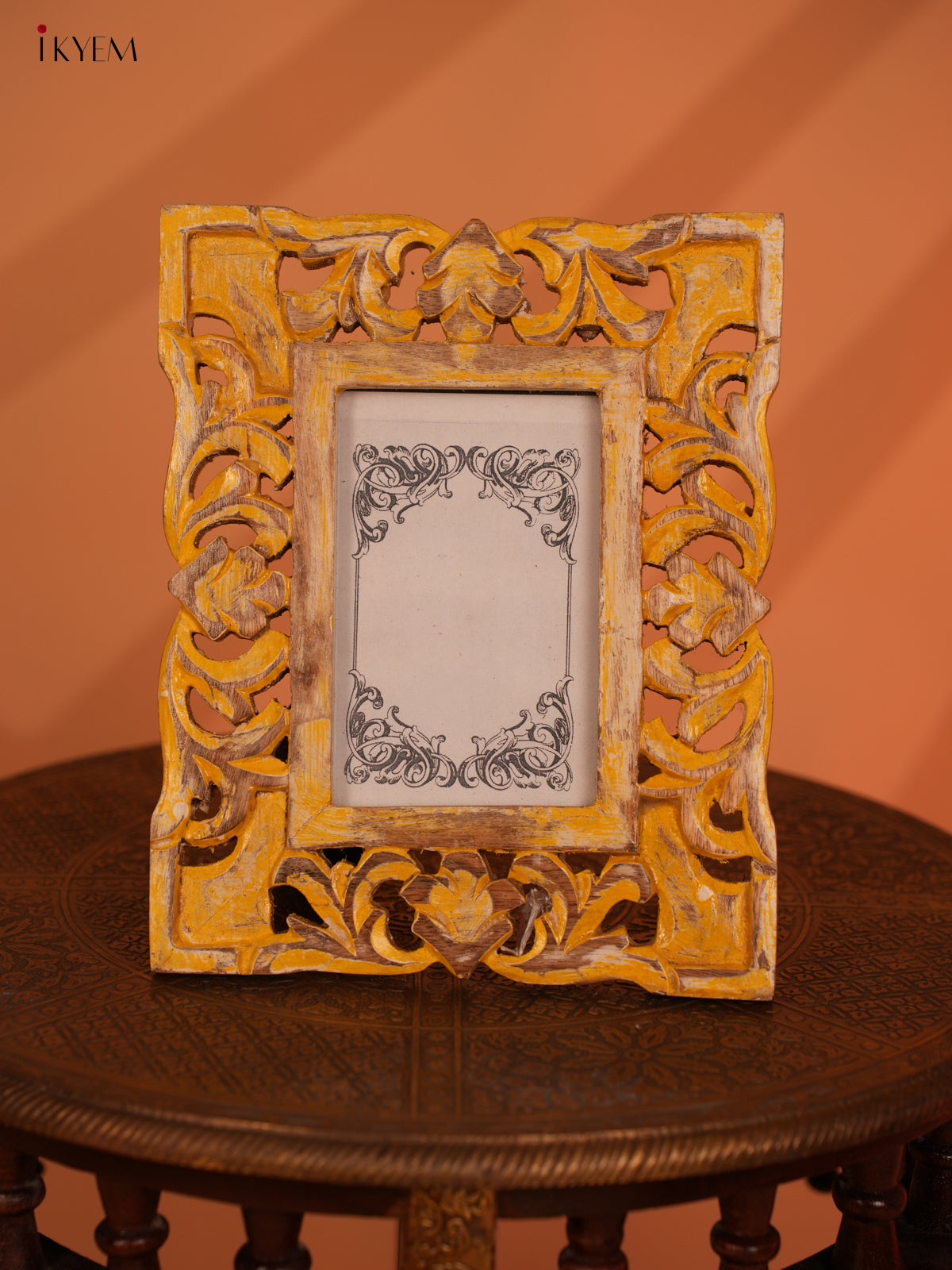 Wooden Carved Photoframe - 4IJ30008