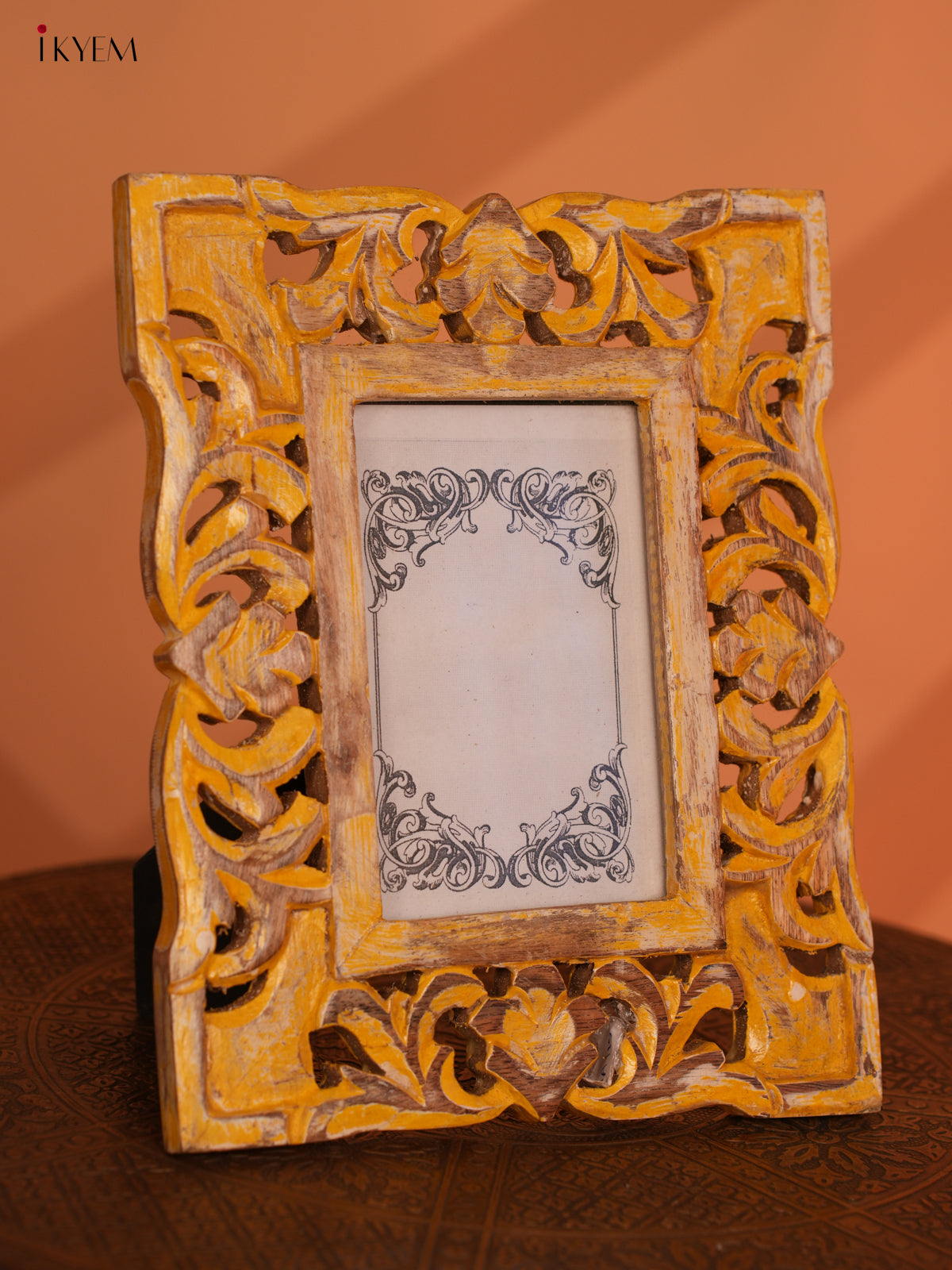 Wooden Carved Photoframe - 4IJ30008