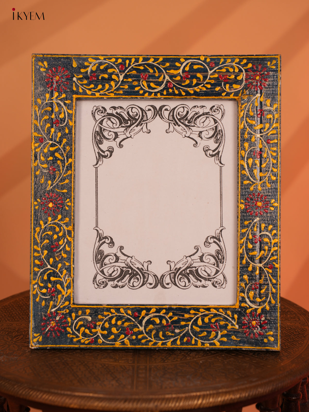 wooden hand painted photo frame - 4IJ30021