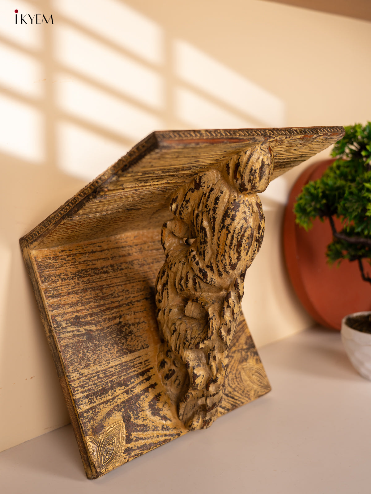 Wooden Hand Carved Wall Shelf - 4IJ30093