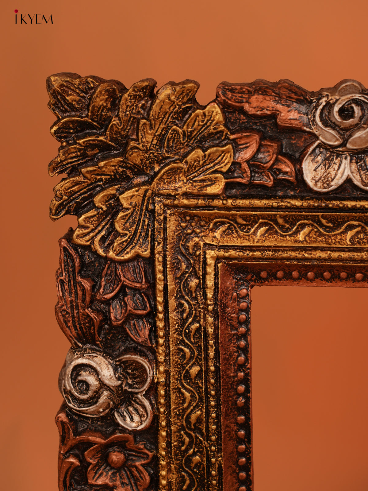 Wooden Hand Carved Mirror Frame- 4JJ01088