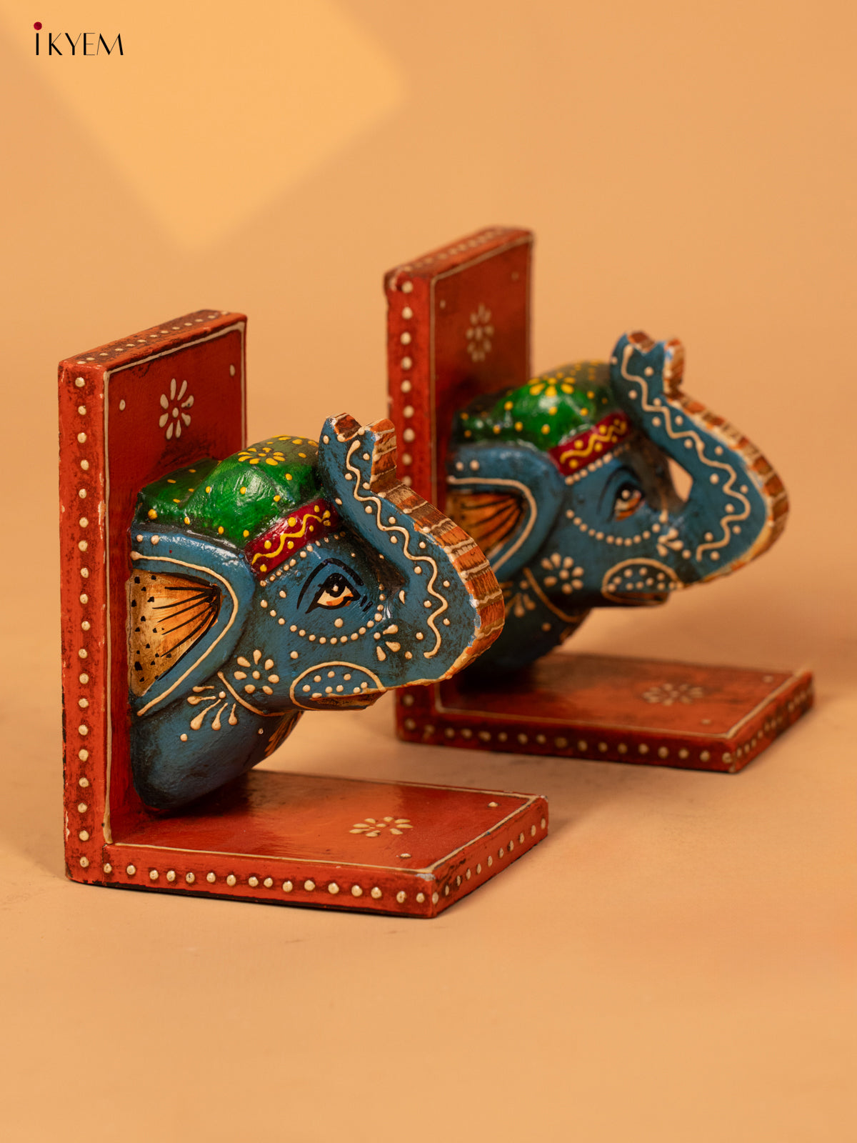 Hand Painted Wooden Wall Bracket - 4JJ02035