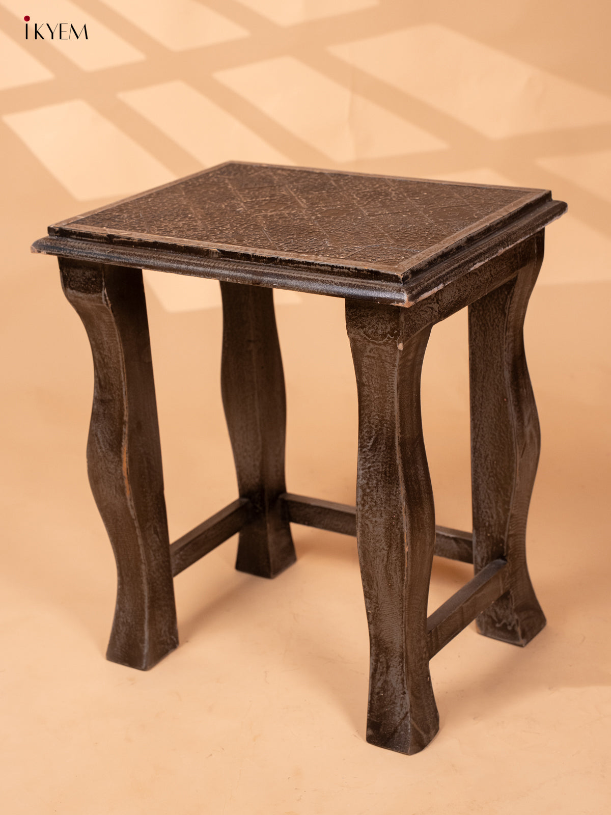 Wooden Stool Small - 18.3 Inch - 4JJ04076