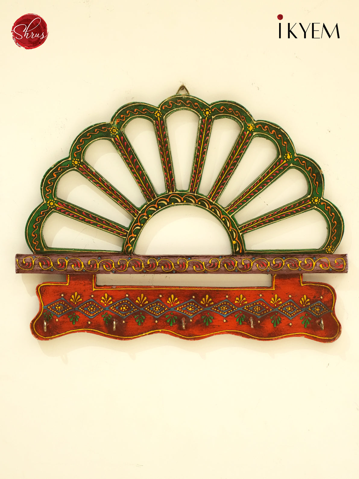 Wooden handpainted key holder