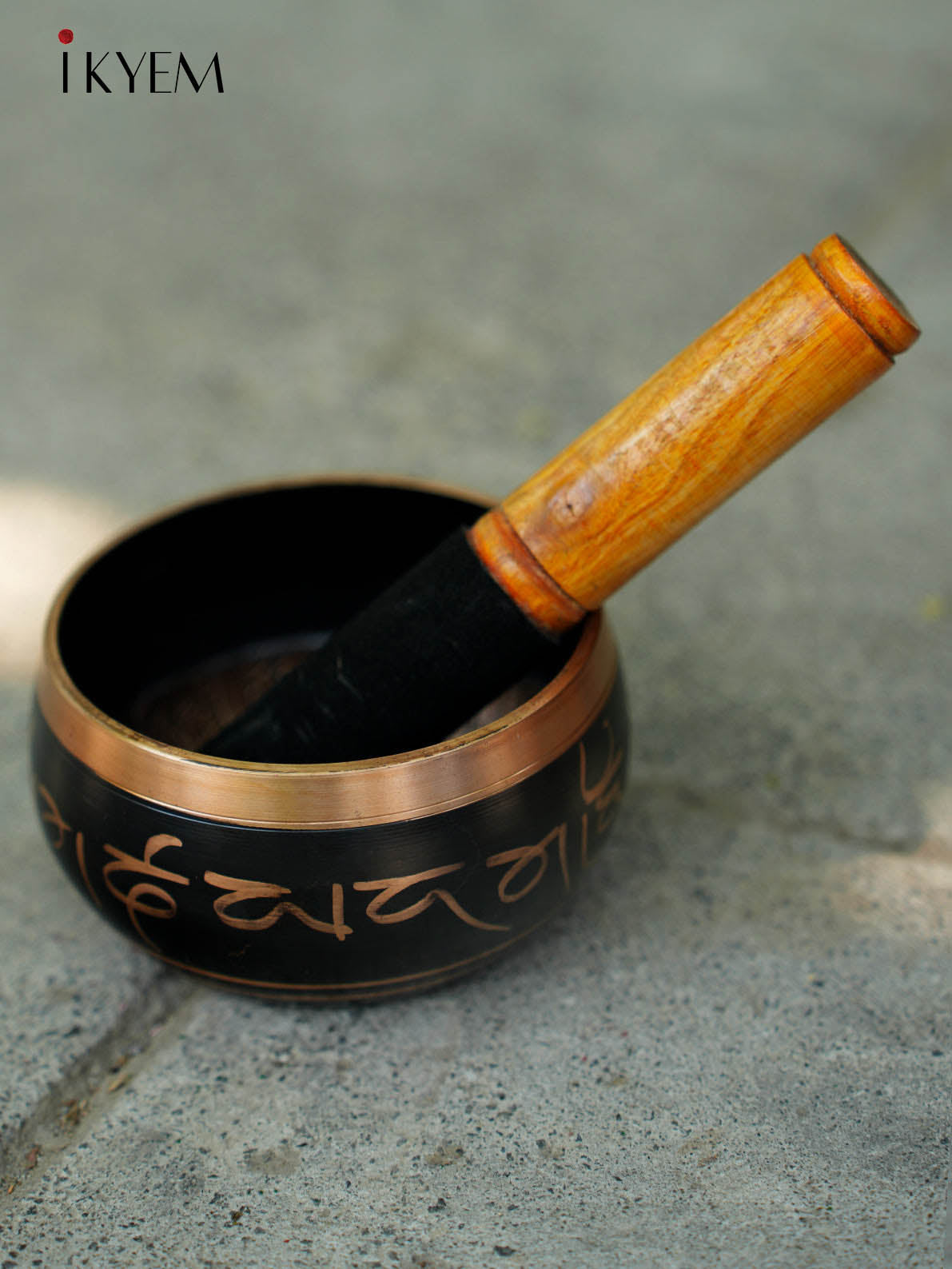 Singing Bowl -  Black ( Small )