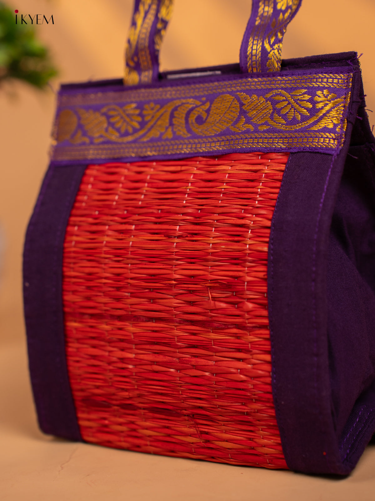 Return Gift Korai Bag with Zari Woven Borders - KB11122