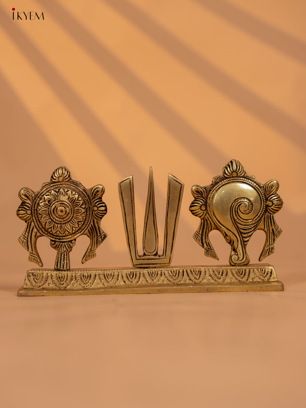 Brass Shank Chakra Naama Stand - Antique Finish - (4×8)- KB12112