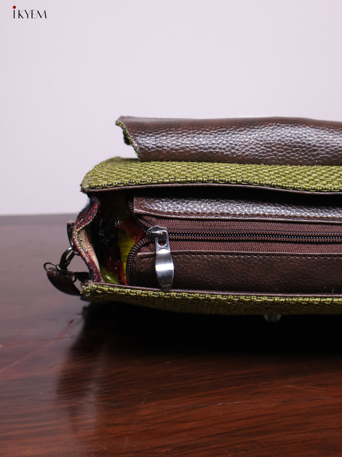 Jacquard Sling Bag - Green - KL20119