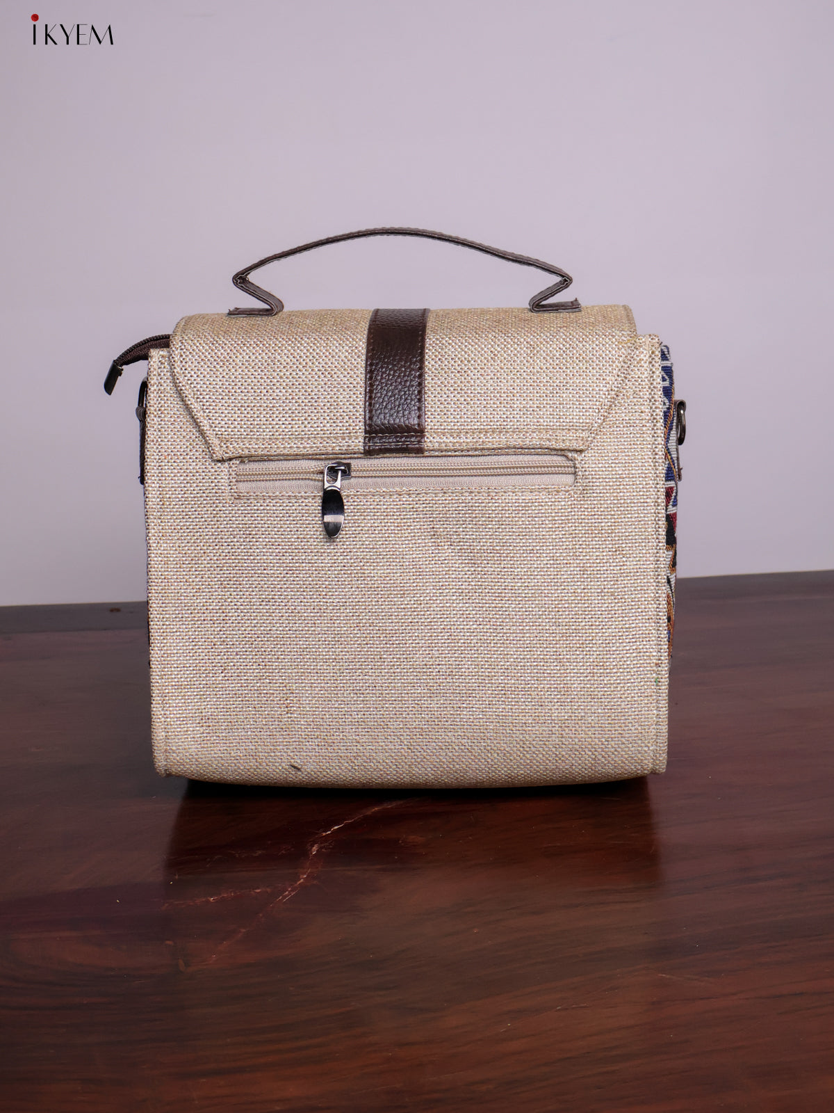 Jacquard Sling Bag - Off White - KL20116