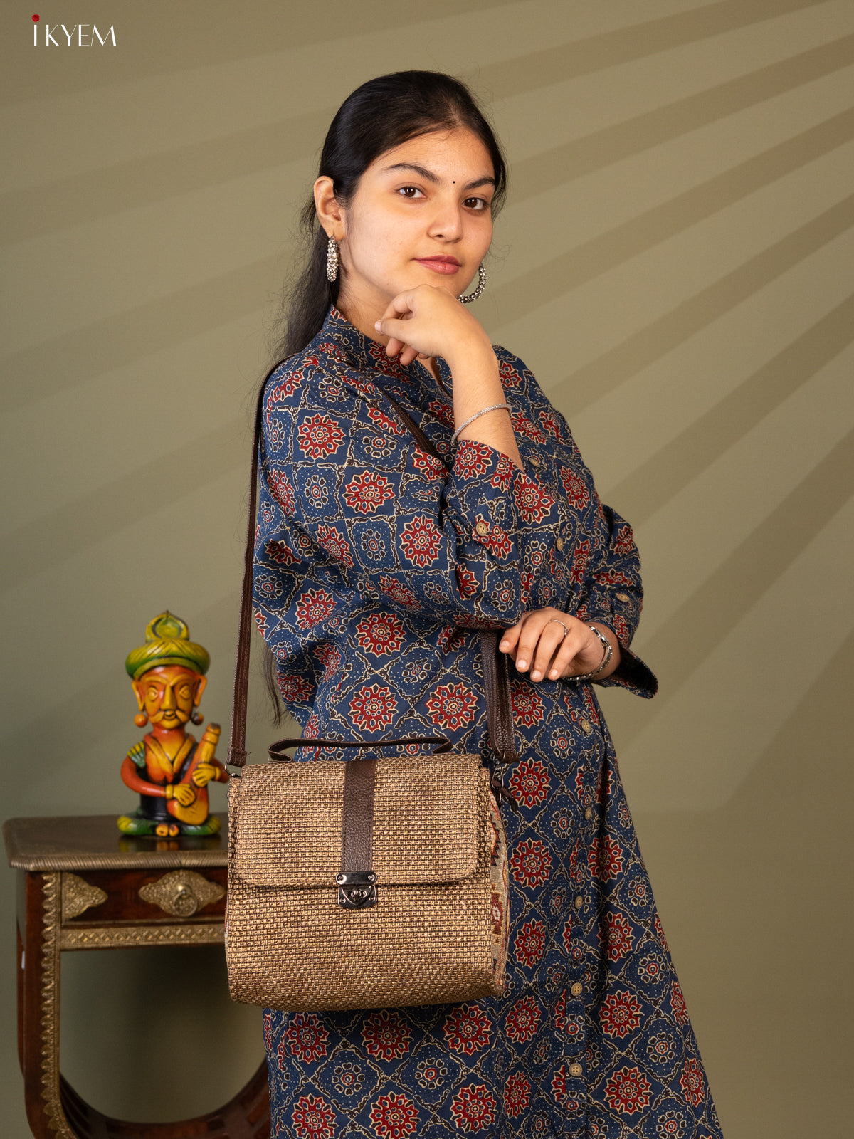 Jacquard Sling Bag - Brown - KL20118