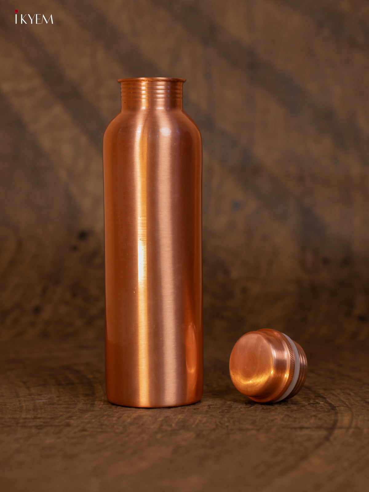 Copper water bottle 1 litre - KA07118