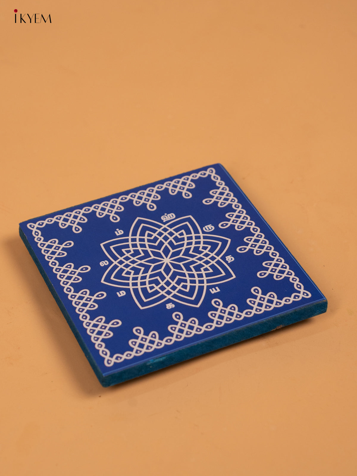 Wooden Square Kolam Manai (4x4) - Hrudaya Kamalam - KA30117