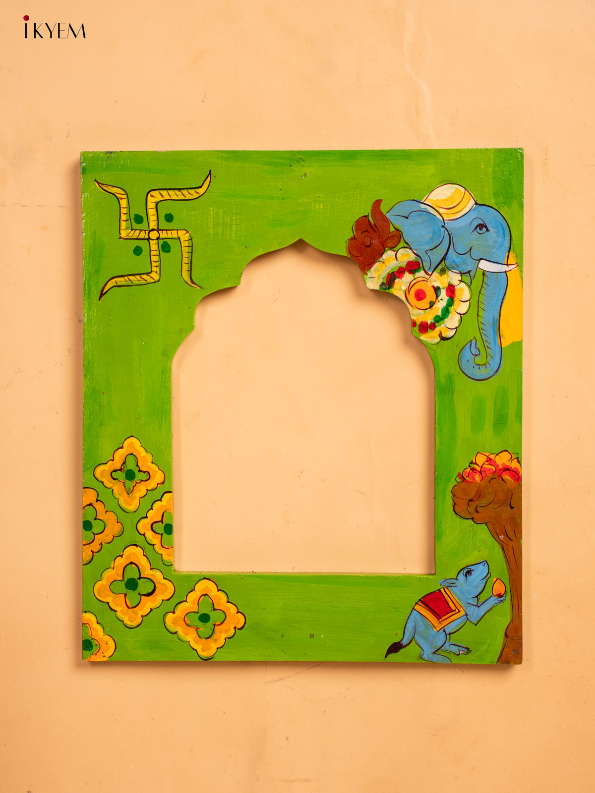 Wooden Hand Painted Photo frame - Green - KA30157