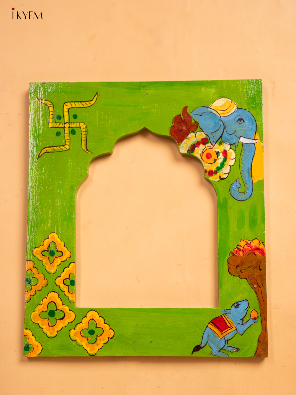 Wooden Hand Painted Photo frame - Green - KA30157