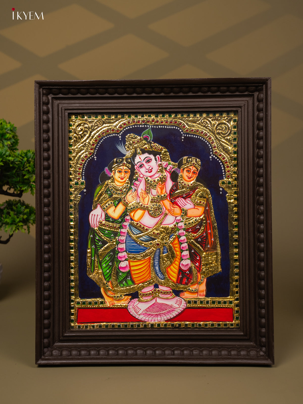 Bhama rukmani krishna - Tanjore Painting (18x15) - KB01116