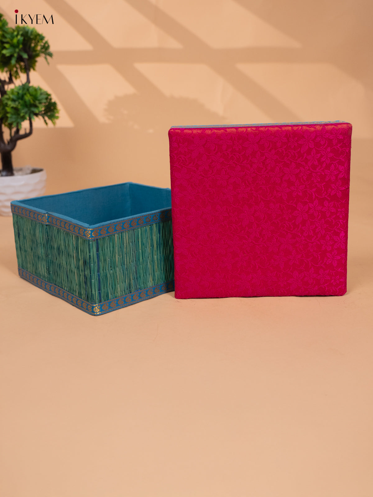 Decorative Foldable Korai Box with Raw Silk Top - Pink - KB17168