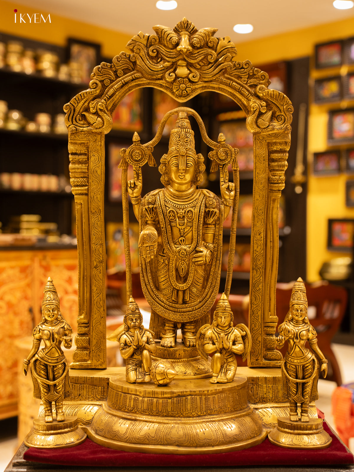 Brass Tirupati Balaji with Bhudevi Sridevi - KB26111