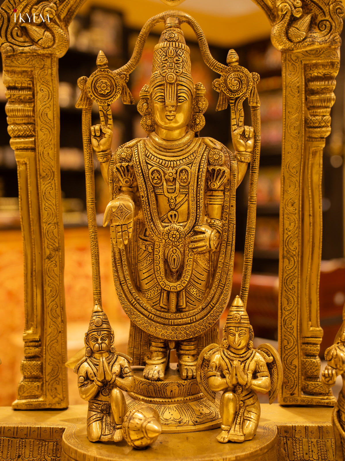 Brass Tirupati Balaji with Bhudevi Sridevi - KB26111