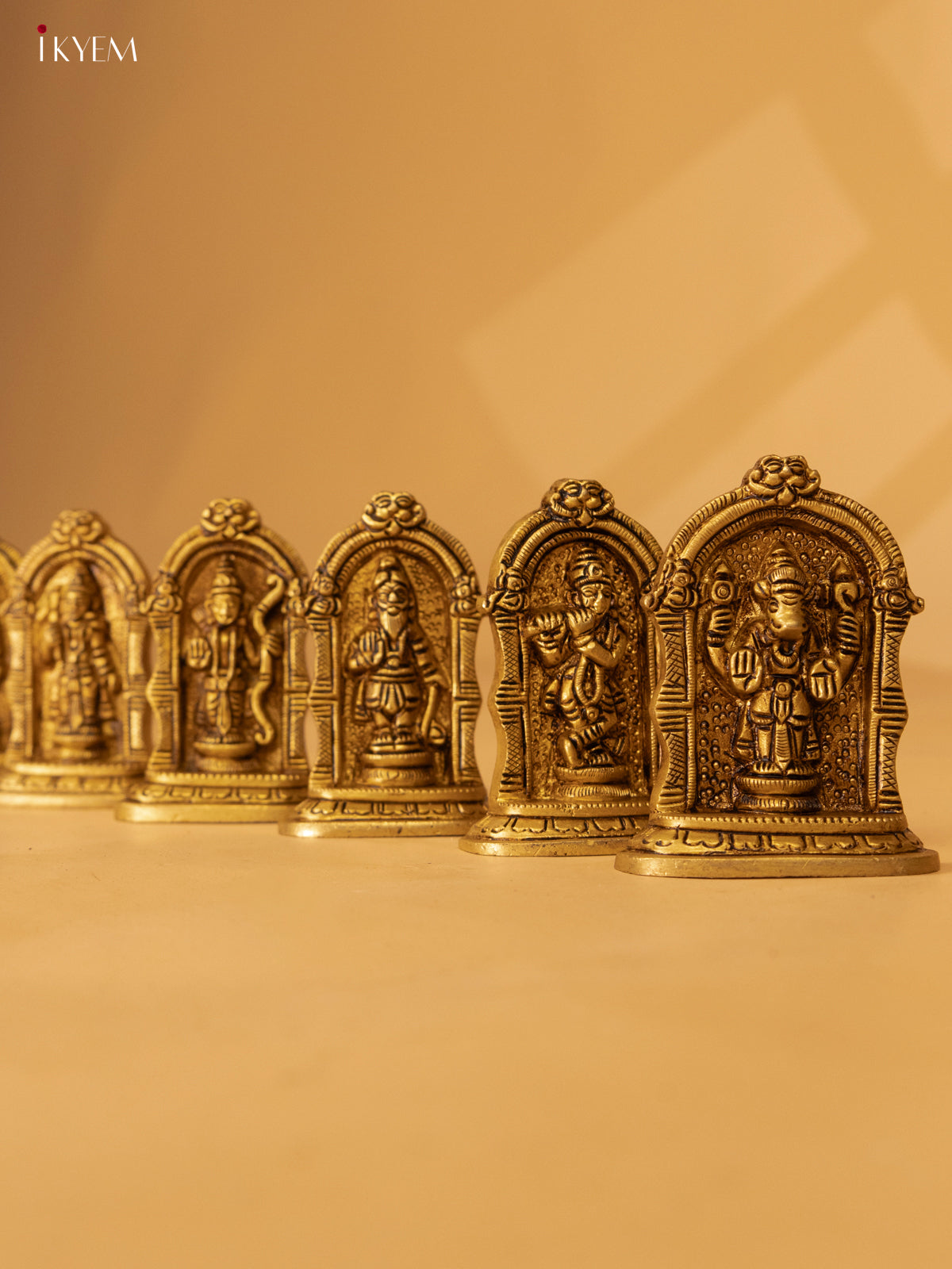 Brass Dasavatharam Idol (set of 10) - KK26189