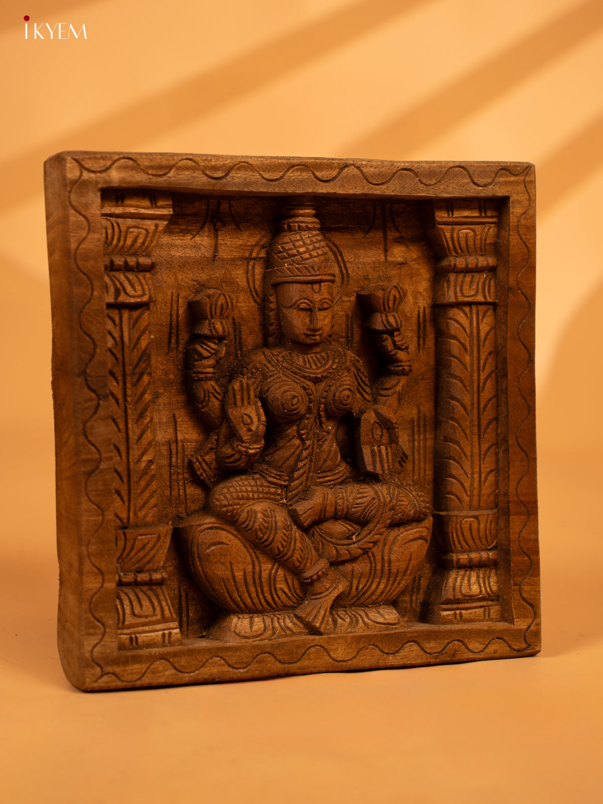 lakshmi panel - KL05117