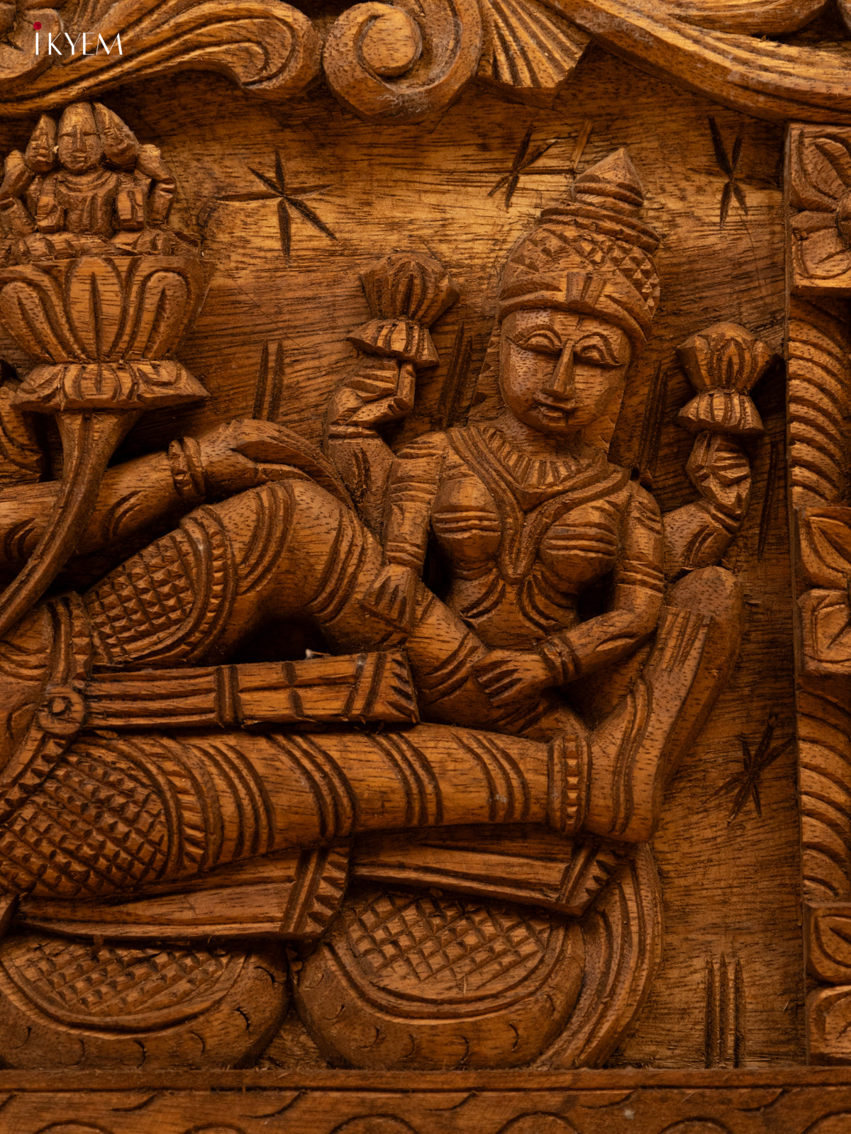 Vishnu panel - KL05126