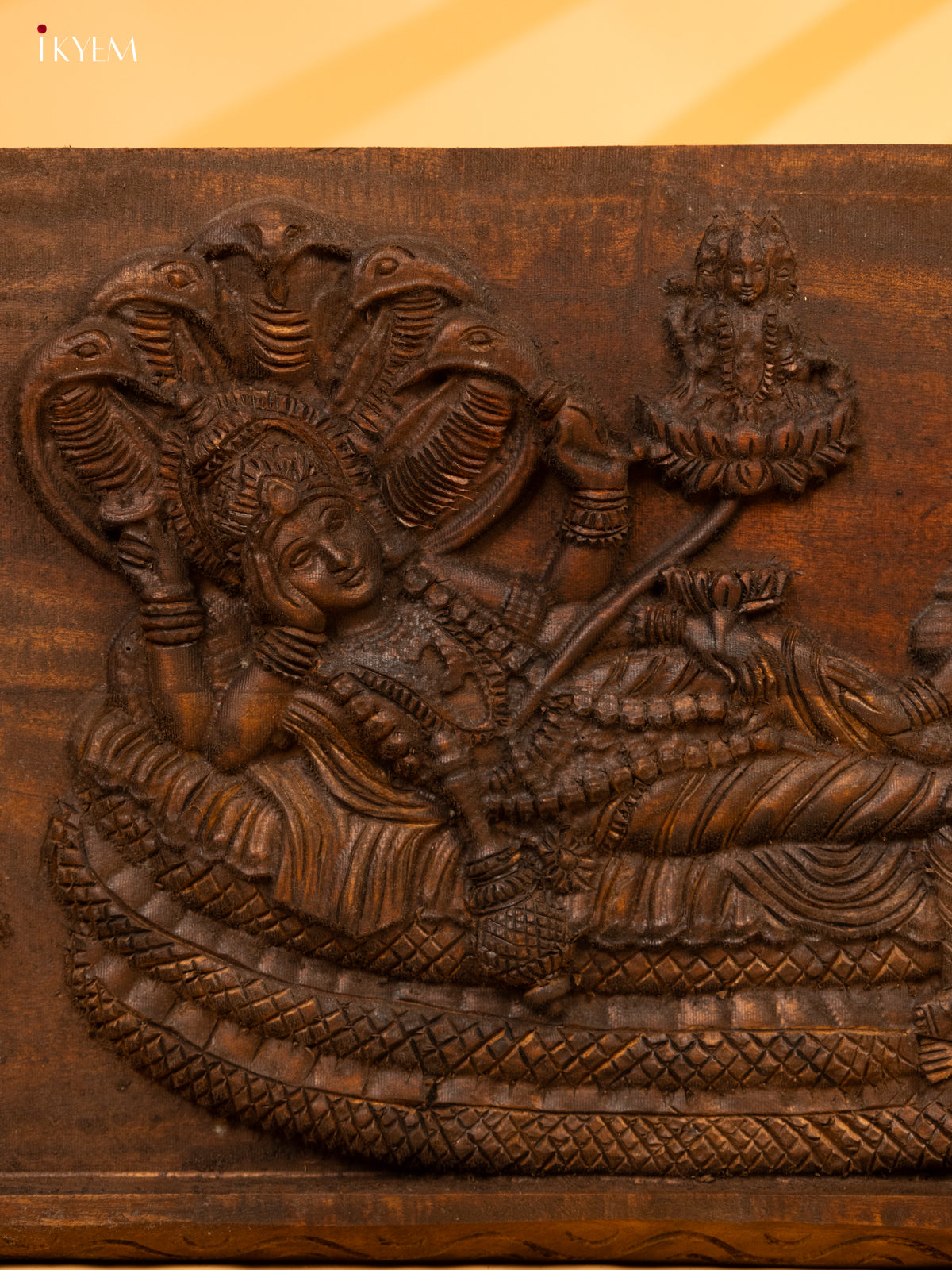 Vishnu panel - KL05127