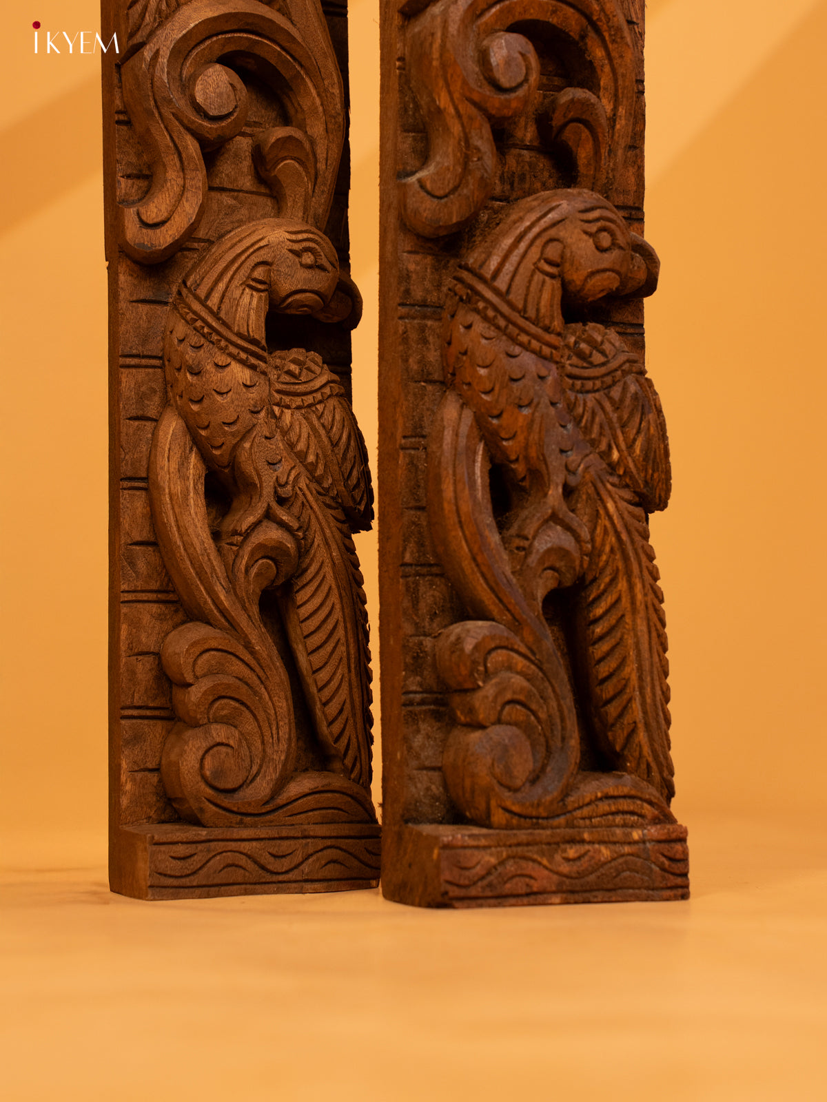 Hand Carved Wooden Yazhi Bracket - Peacock (4x2x36) - KL10111