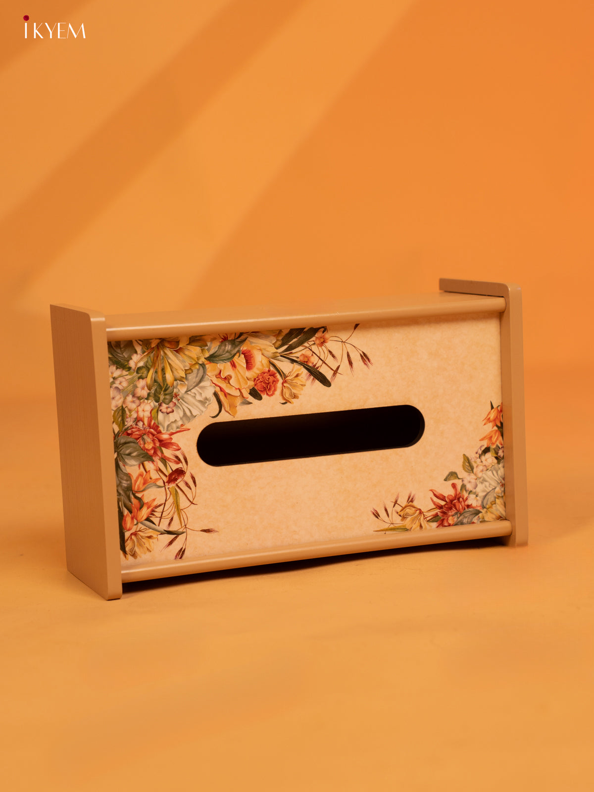 Bloomingdale Wooden - Tissue Holder -KL18129