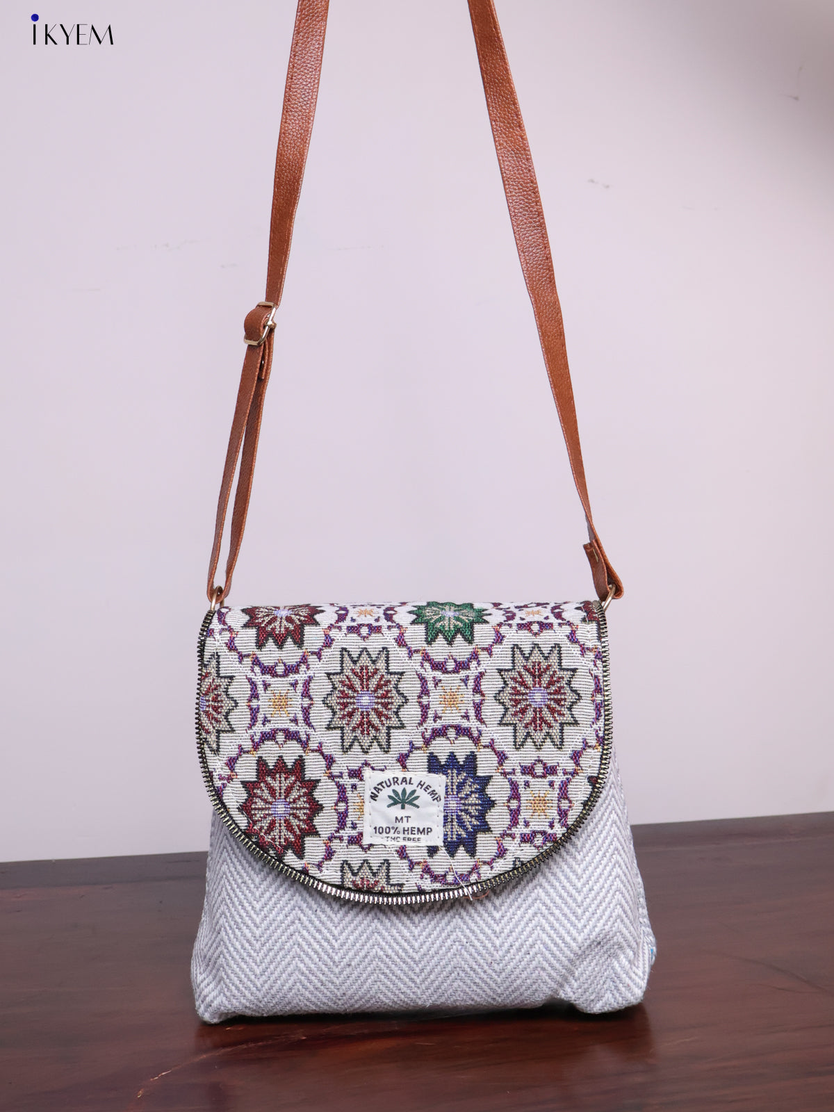 Designer Sling Bag - Grey - KL20111