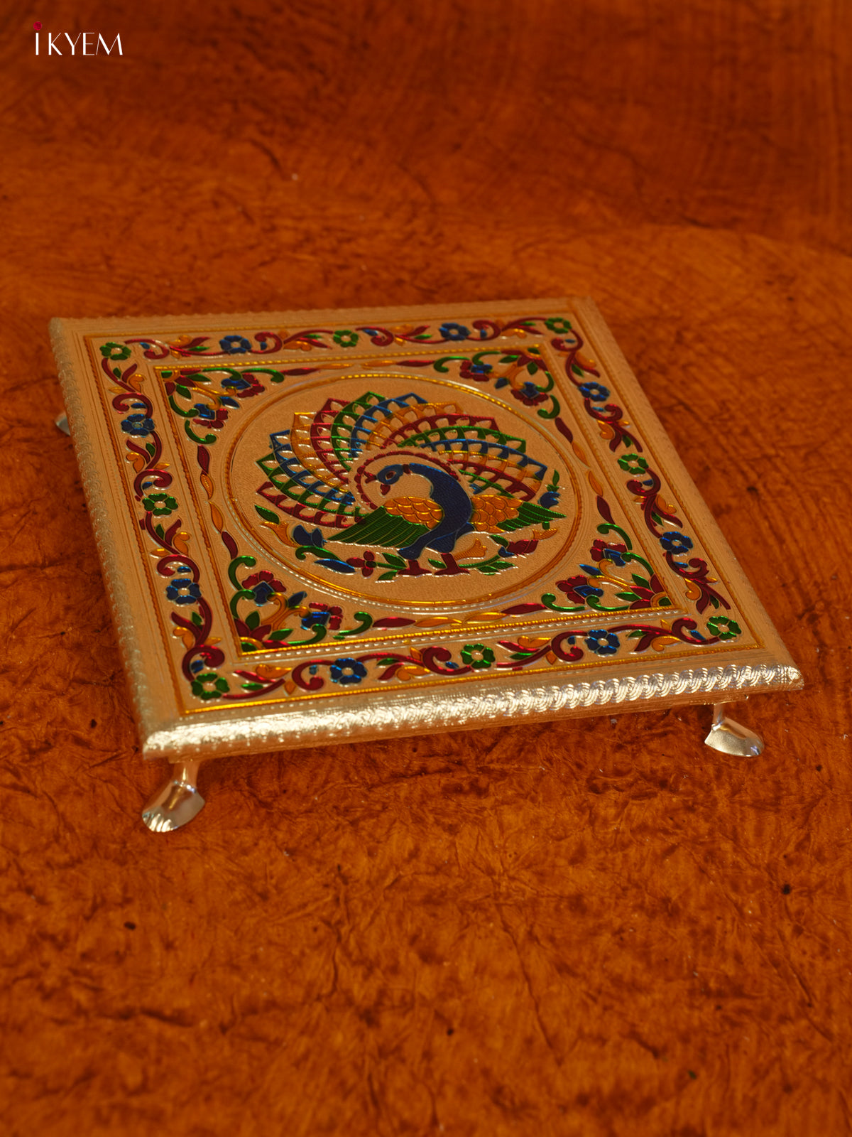 Golden Meenakari Manai (10x10) - KL31115